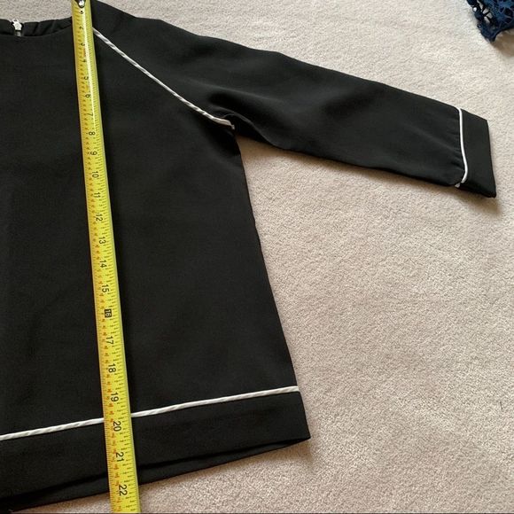 Black Circle Blouse - Picture 7 of 8